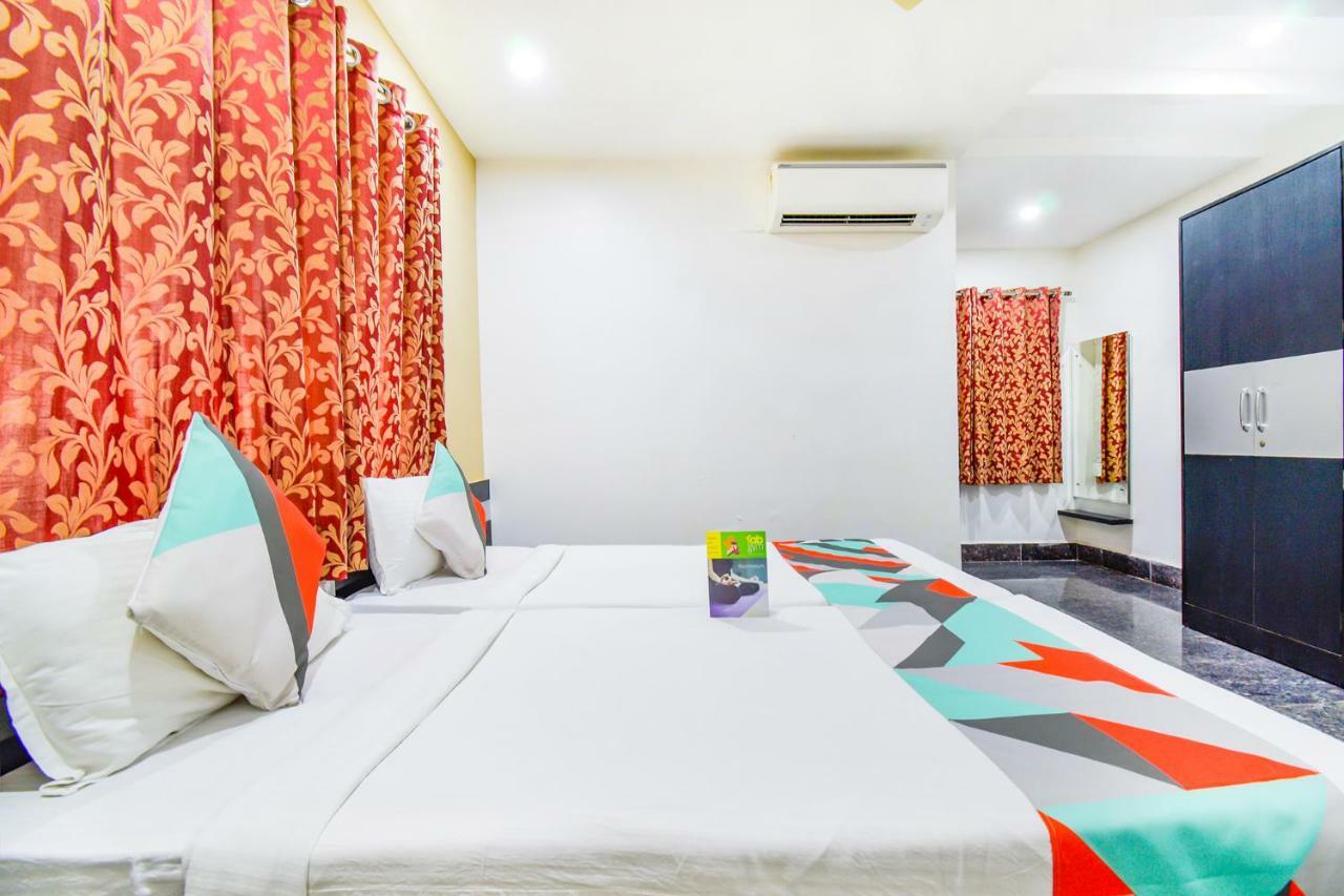 Fabexpress Gokul Guest House Ameerpet ハイデラバード エクステリア 写真